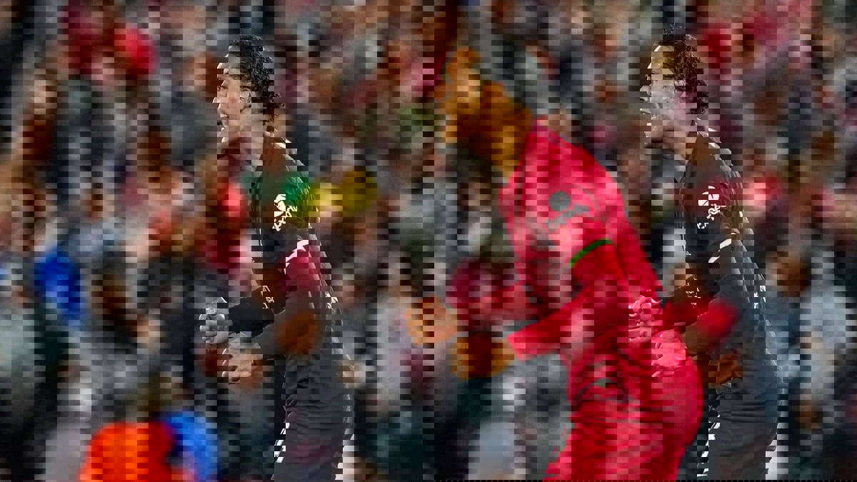 فان دايك يعترف بتواضع مستواه في بداية الموسم