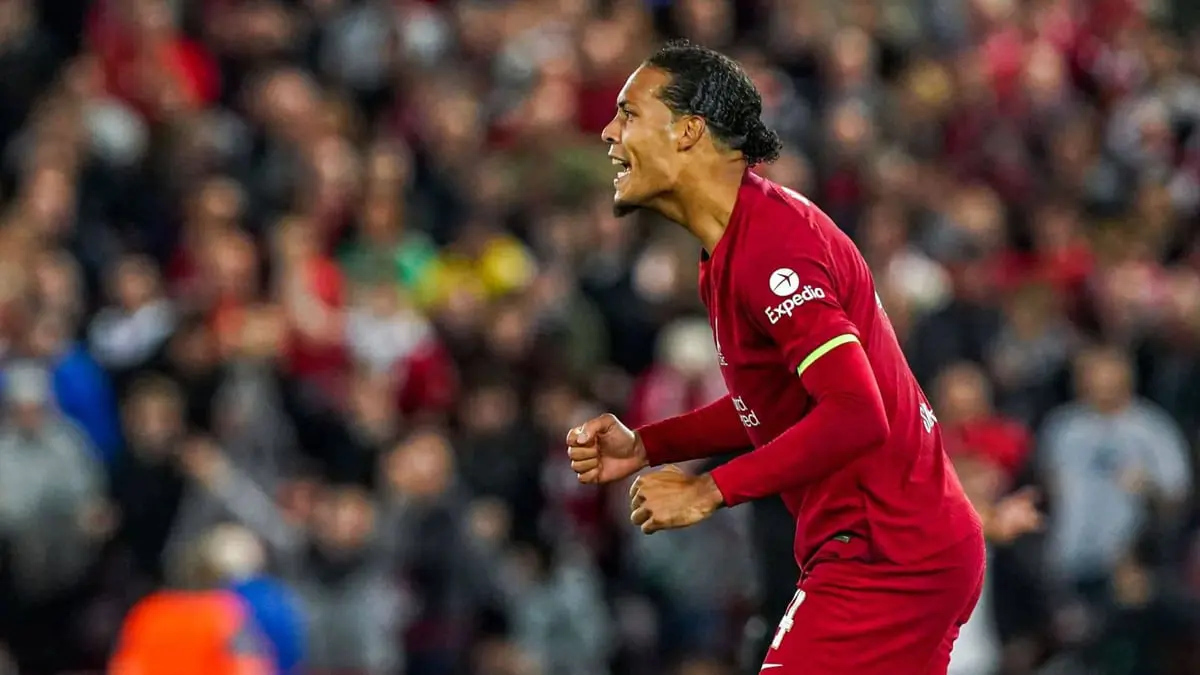 فان دايك يعترف بتواضع مستواه في بداية الموسم