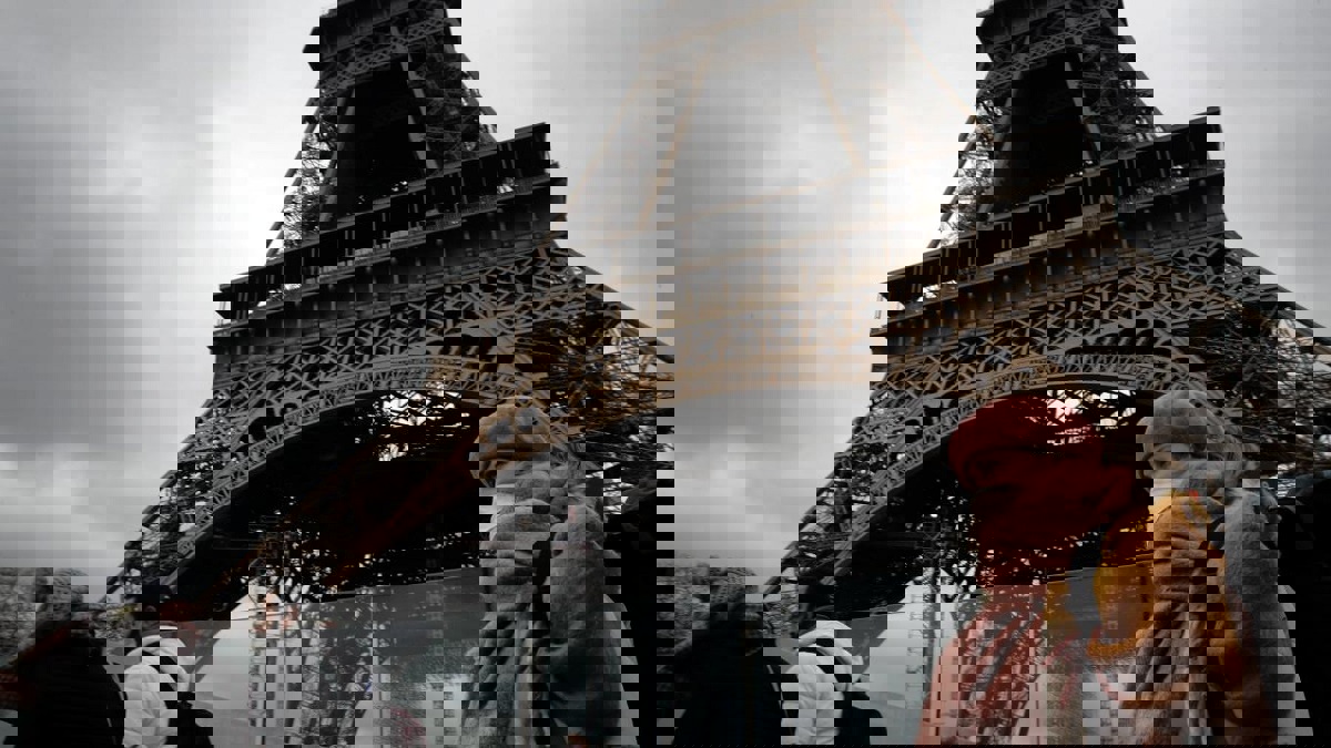 فرنسا تعلن عن 365 وفاة جديدة بكورونا بينهم فتاة في السادسة عشر