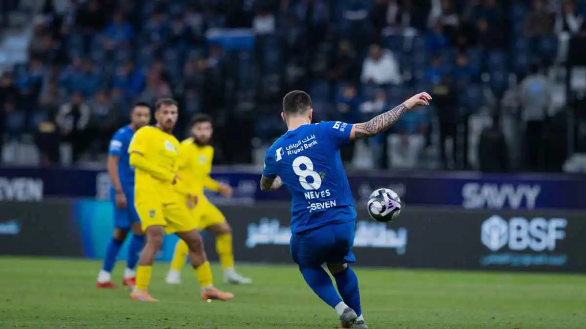 ملخص وأهداف ونتيجة مباراة الهلال ضد الحزم في الدوري السعودي