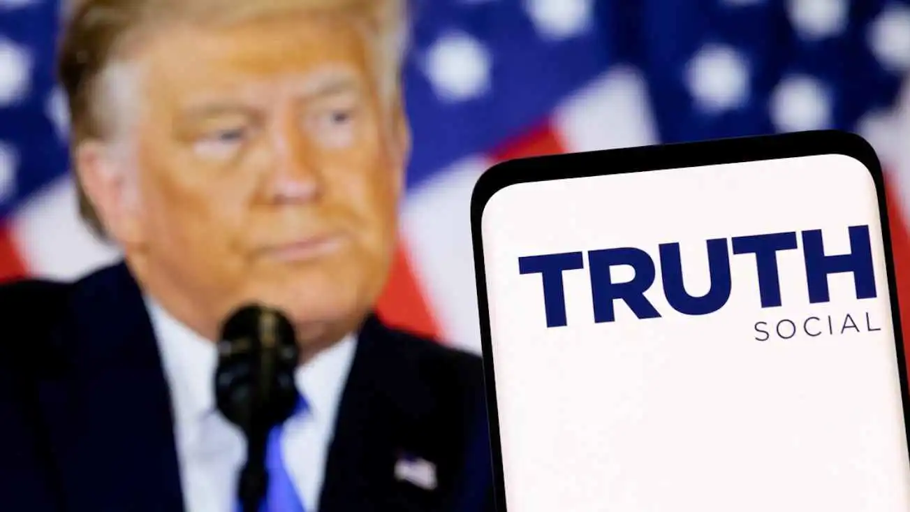 تشفي كل الأمراض.. ترامب يثير الجدل حول "تقنية علاجية خارقة" (فيديو)