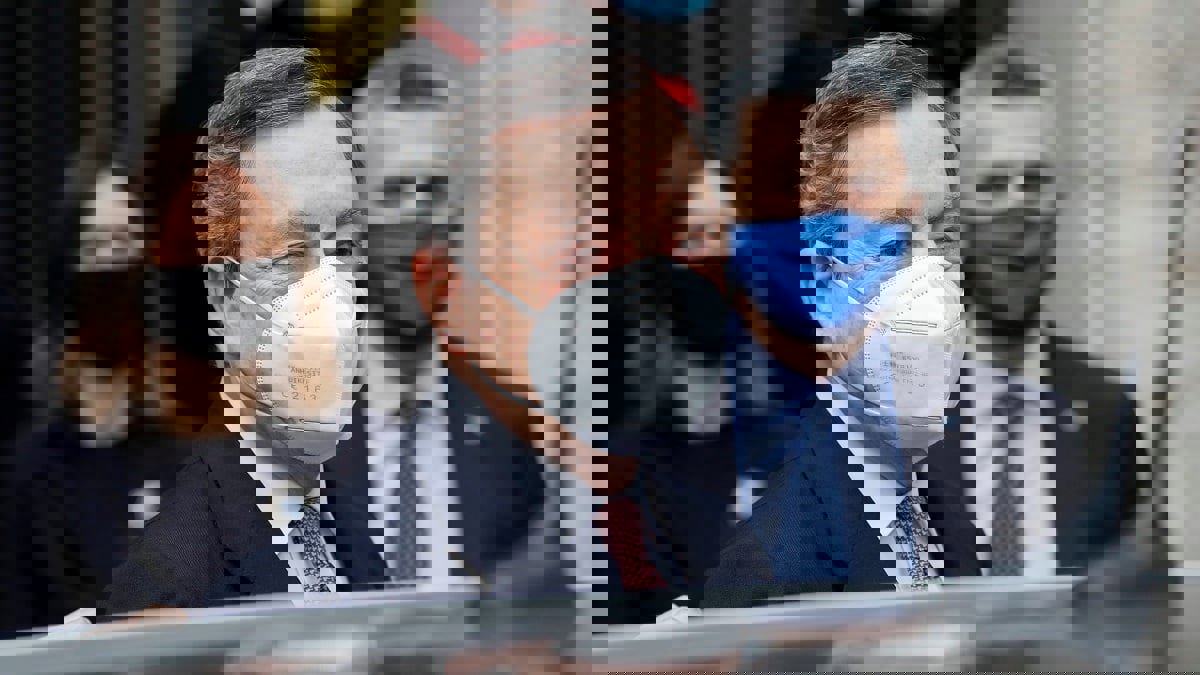 بعد رفع تدابير الإغلاق.. رئيس الوزراء الإيطالي يعرض خطته لإنعاش الاقتصاد‎