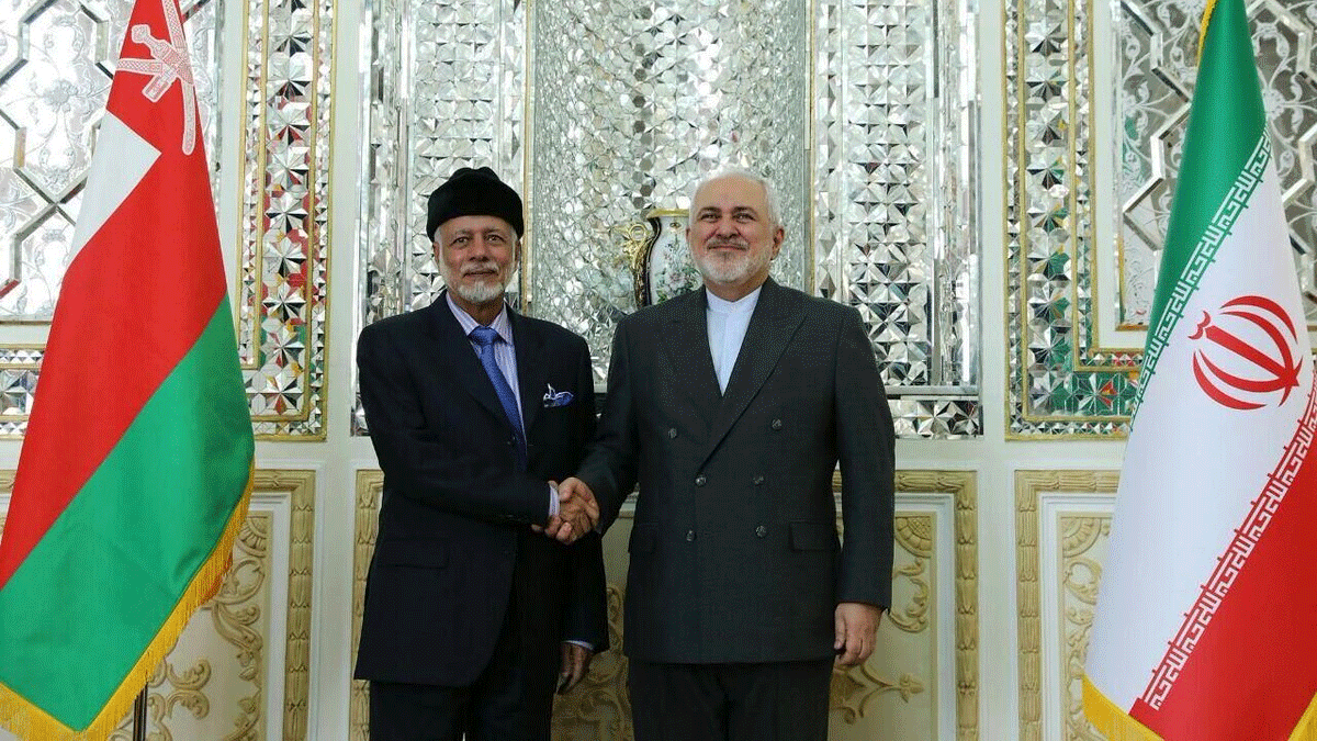 وزير الشؤون الخارجية العماني يلتقي ظريف في طهران