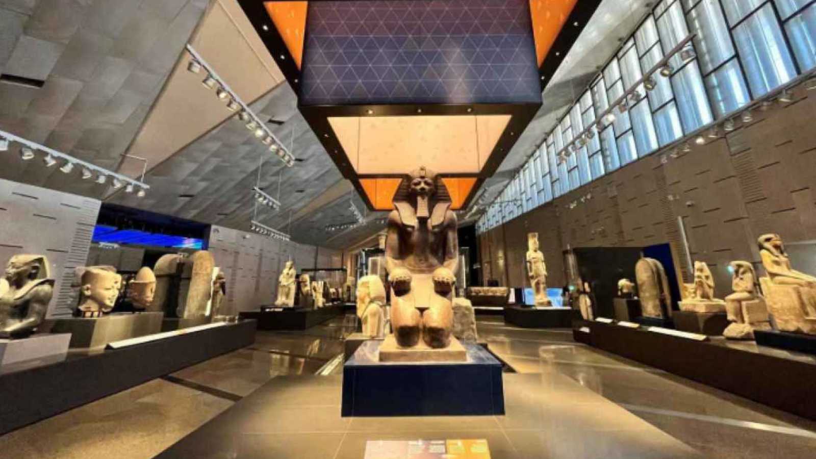 خطة تأمين محكمة.. كيف تزينت الجيزة احتفالًا بافتتاح المتحف المصري الكبير؟ (صور)