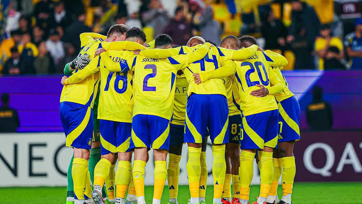 آل الشيخ يطالب نجمي النصر السعودي بالتوقف عن "التمثيل" (فيديو)