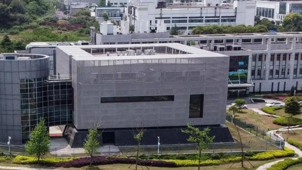 معهد ووهان يرد على الاتهامات الأمريكية بشأن تسرب "كورونا"