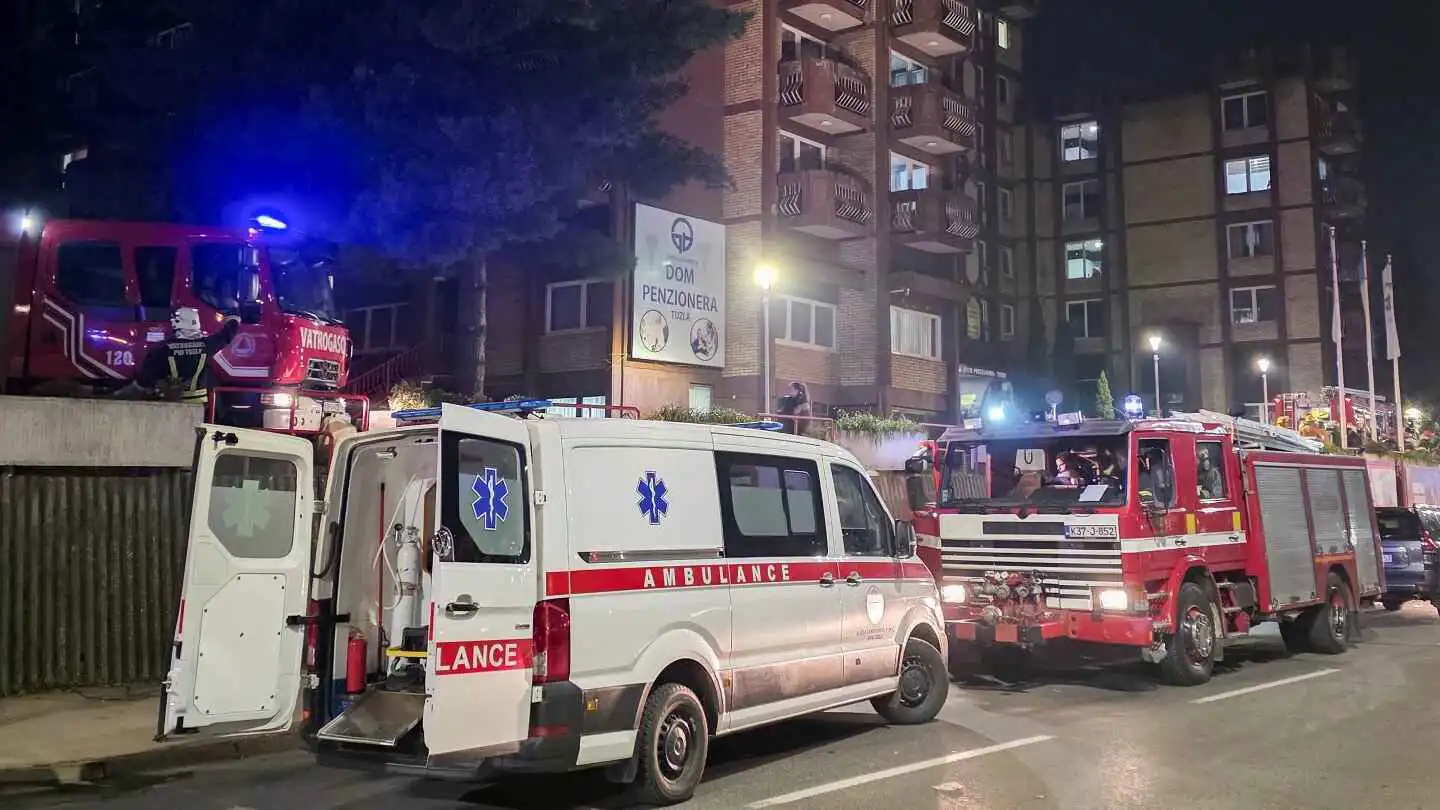 10 قتلى إثر حريق بدار لرعاية المتقاعدين في البوسنة