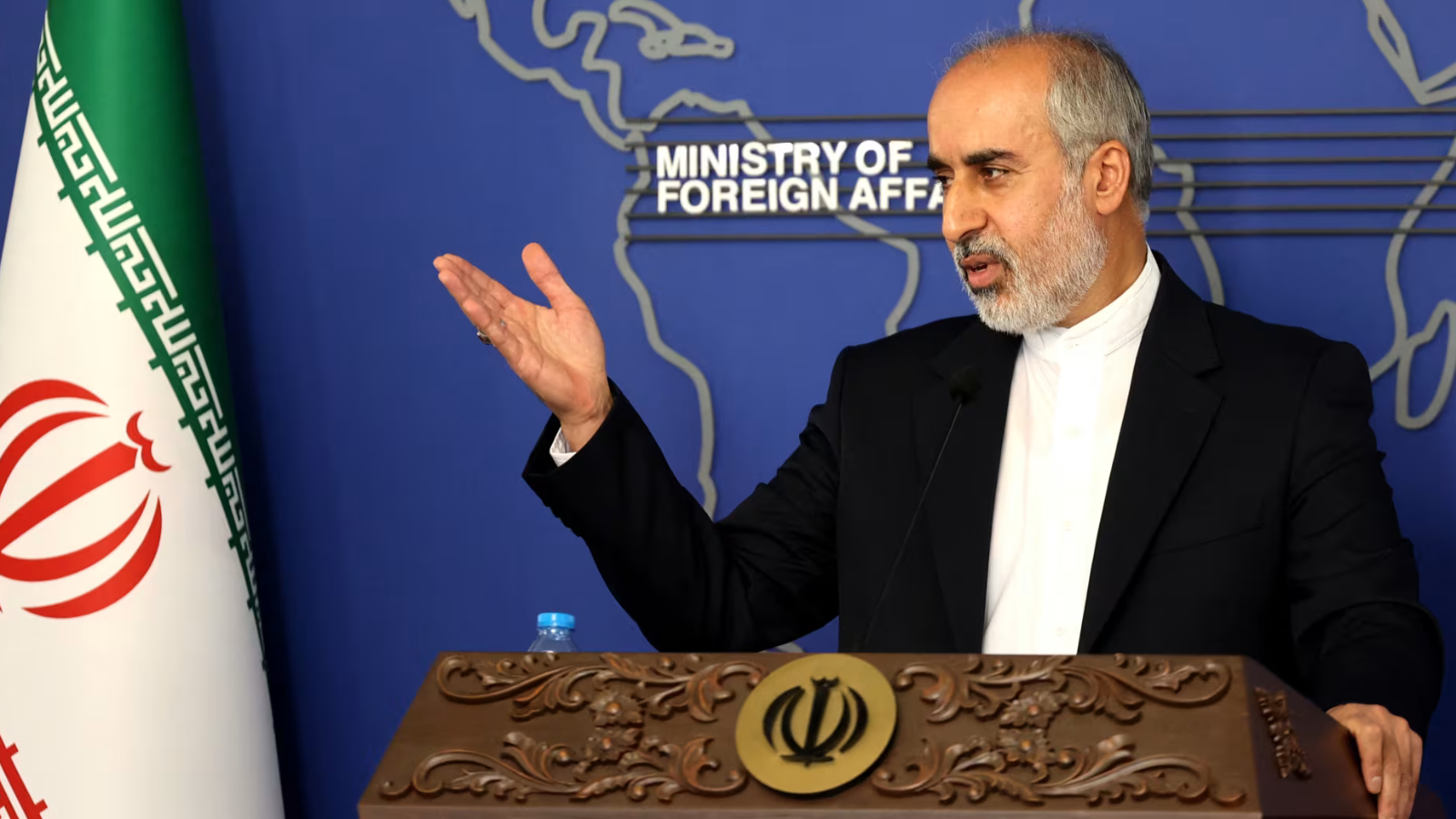 مسؤول إيراني يوضح حقيقة وجود بلاده "عسكرياً" في أوكرانيا