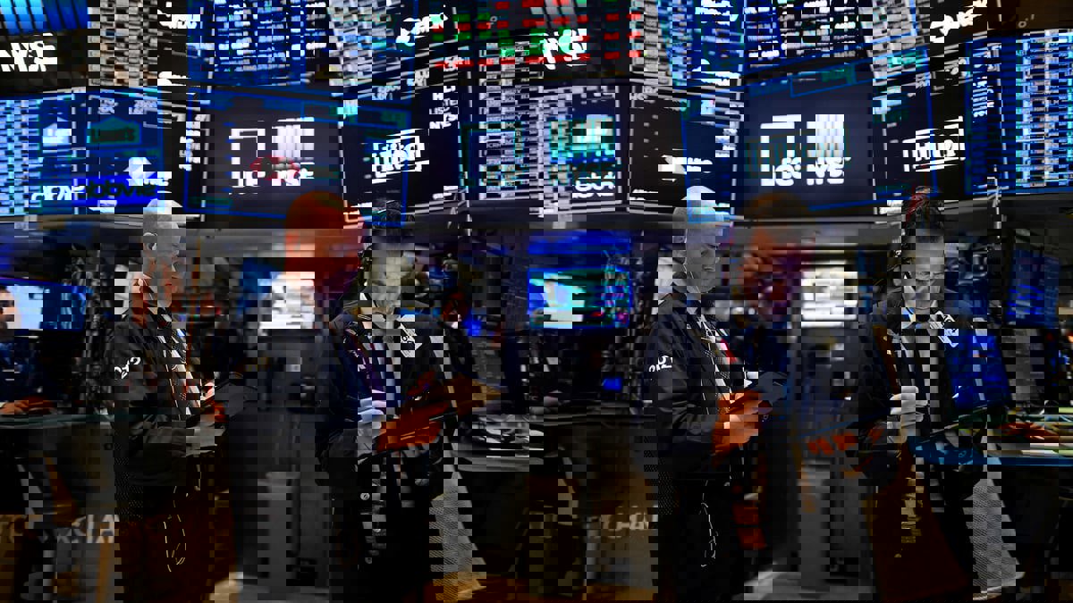 المؤشرات الرئيسية في "وول ستريت" تغلق على تباين‎