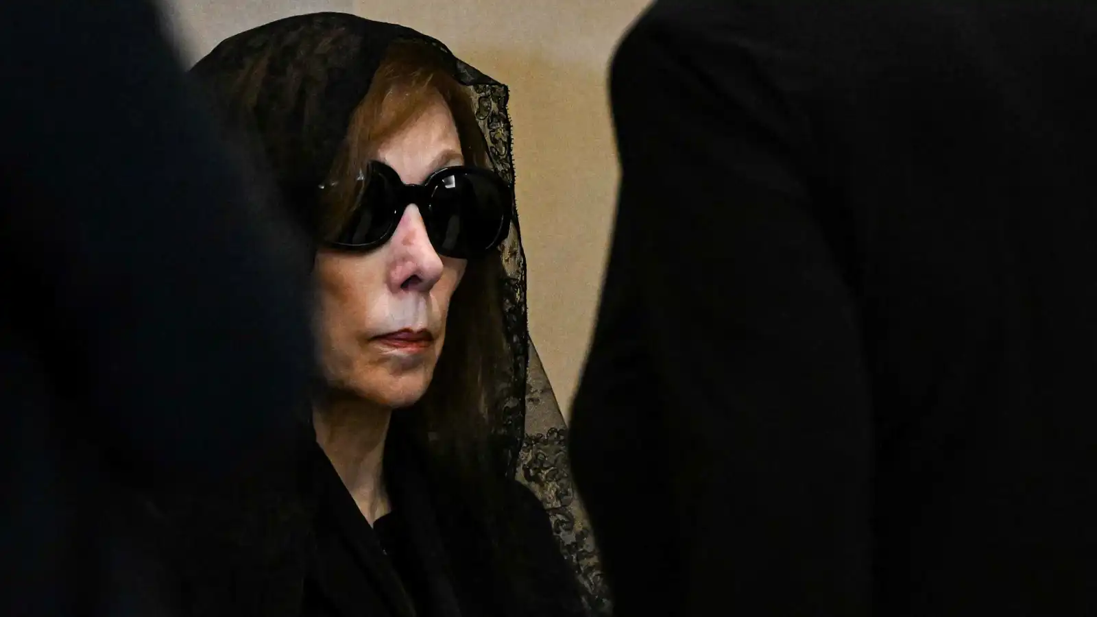 غياب فيروز يفتح باب التساؤلات عن سر اختفاء "جارة القمر"