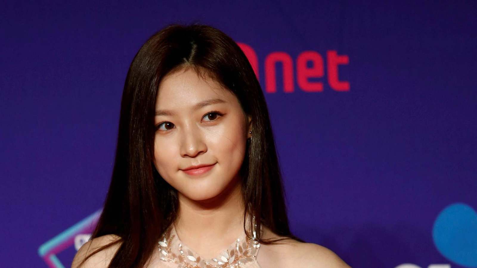 وفاة نجمة "نتفلكس" كيم ساي رون عن عمر الـ24