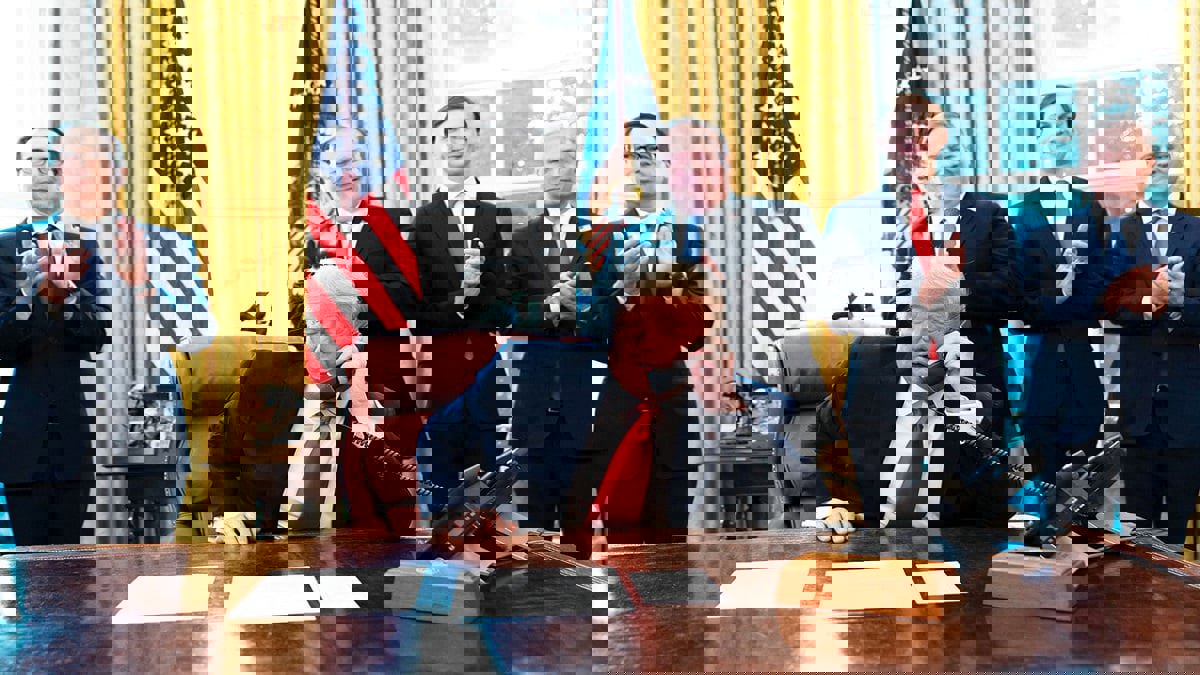 صحف عالمية: سلام السودان وإسرائيل يعزز قاعدة ترامب الانتخابية.. وبريطانيا تنتقم من روسيا‎