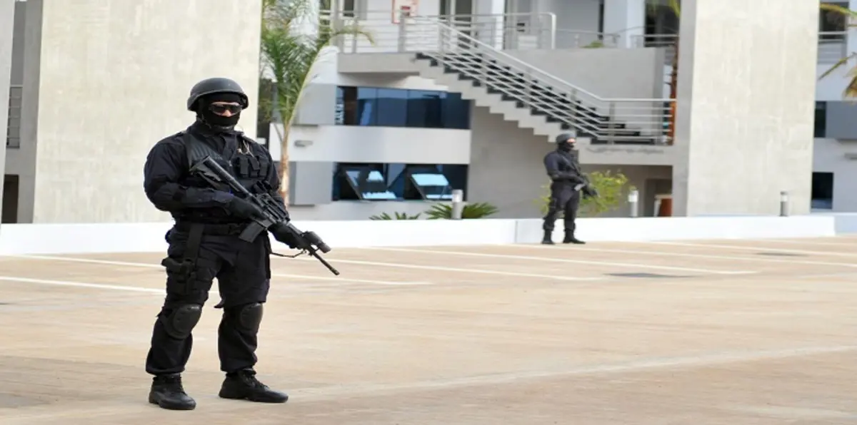 محكمة مغربية تسجن شقيق العقل المدبّر لهجمات باريس