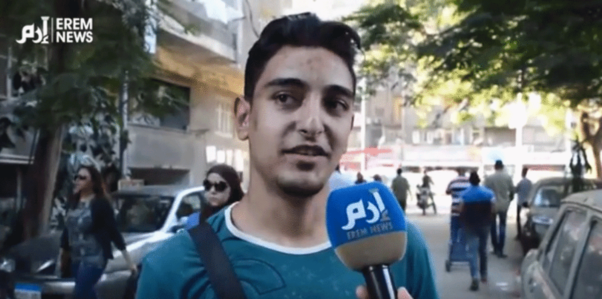 كيف يرى الشباب المصري "كشك للفضفضة" في محطات المترو؟ (فيديو إرم)