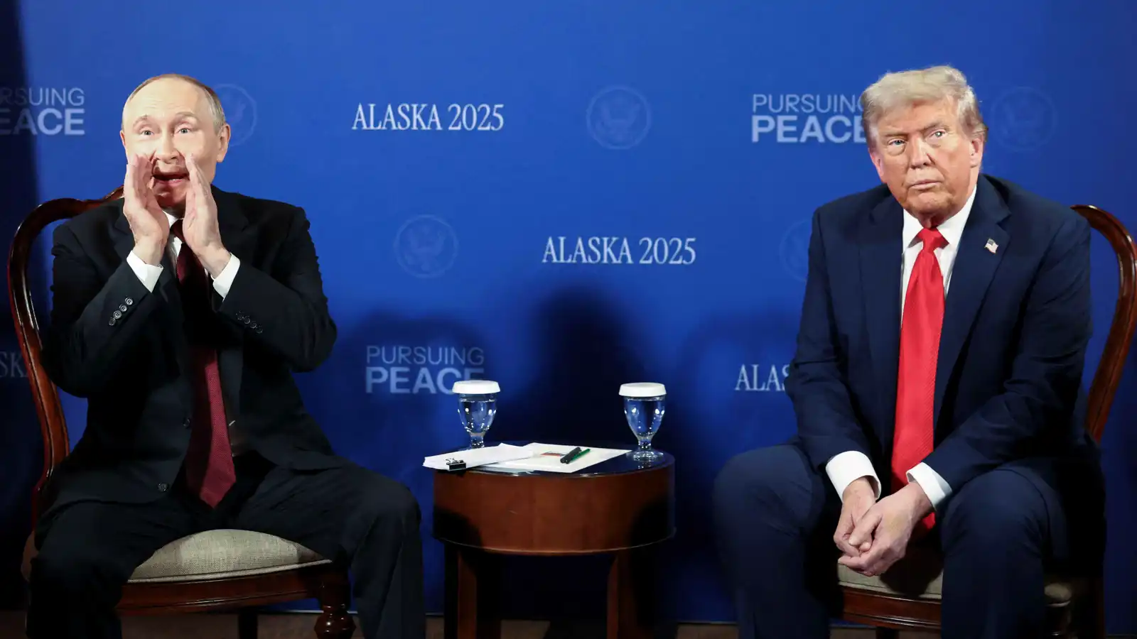 انطلاق "قمة ألاسكا" بين ترامب وبوتين (فيديو وصور)