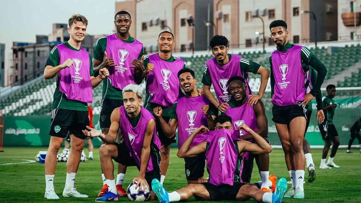 العمل خلف الكواليس هو ما يجعل النصر يتألق.. حساب الأهلي السعودي يثير جدلًا
