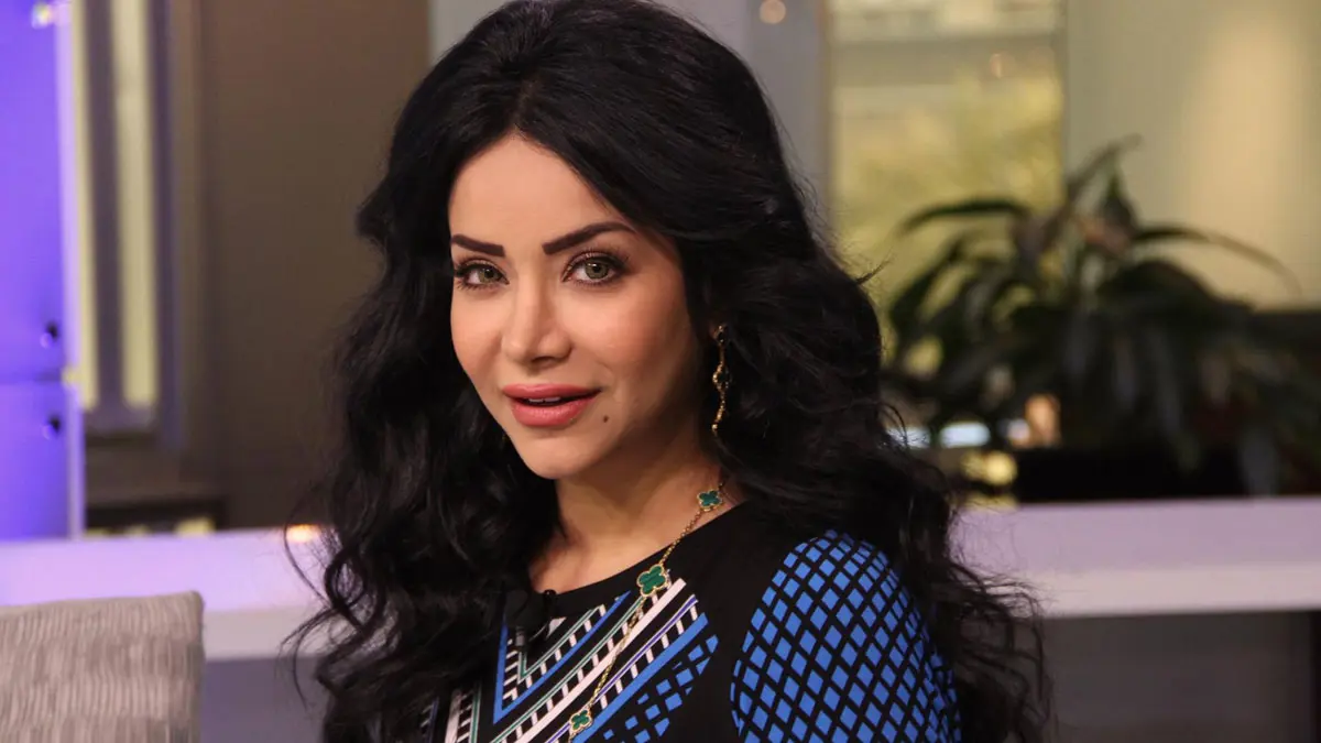 لجين عمران تخرج عن صمتها وترد على إهانة الجمهور 