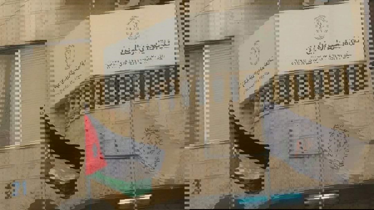 رافضين دعوة الرزاز.. معلمو الأردن يتمسكون بالإضراب