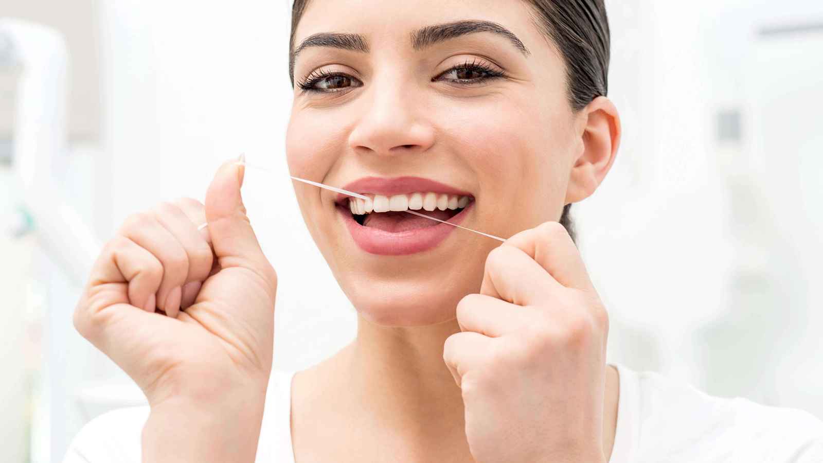 خيط أسنان ذكي يكشف مستويات التوتر