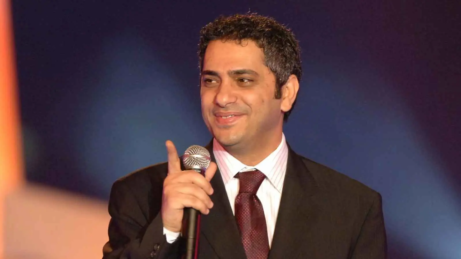 فضل شاكر يُعيد تقديم "هي شامنا" لدعم سوريا بعد سقوط الأسد