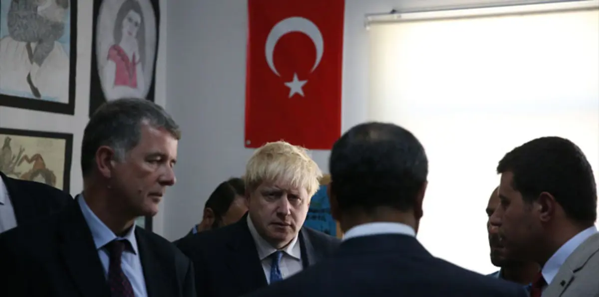 بوريس جونسون "العثماني" يقوم بأول زيارة لتركيا منذ قصيدة هجاء أردوغان