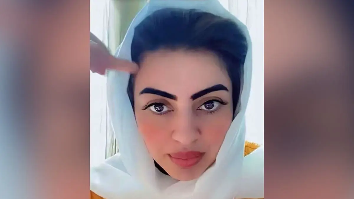 مشعل الخالدي يوثق اتصاله بأميرة الناصر