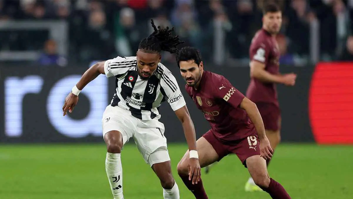 هذا شيء خطير جدا.. قائد مانشستر سيتي يشن هجوما على زملائه