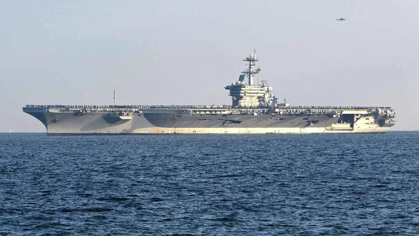 بانتظار "التوجيهات".. أمريكا تنقل مدمرة ثالثة إلى قرب إسرائيل