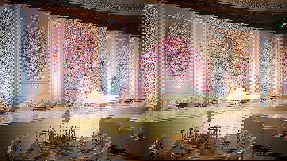 كويتية تتعرض لسرقة مجوهرات باهظة الثمن في حفل زفاف