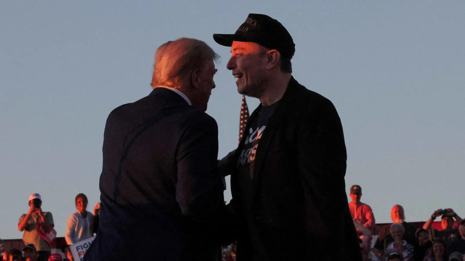 "سوف يصطدمان في النهاية".. إلى متى ستستمر علاقة ترامب وماسك؟