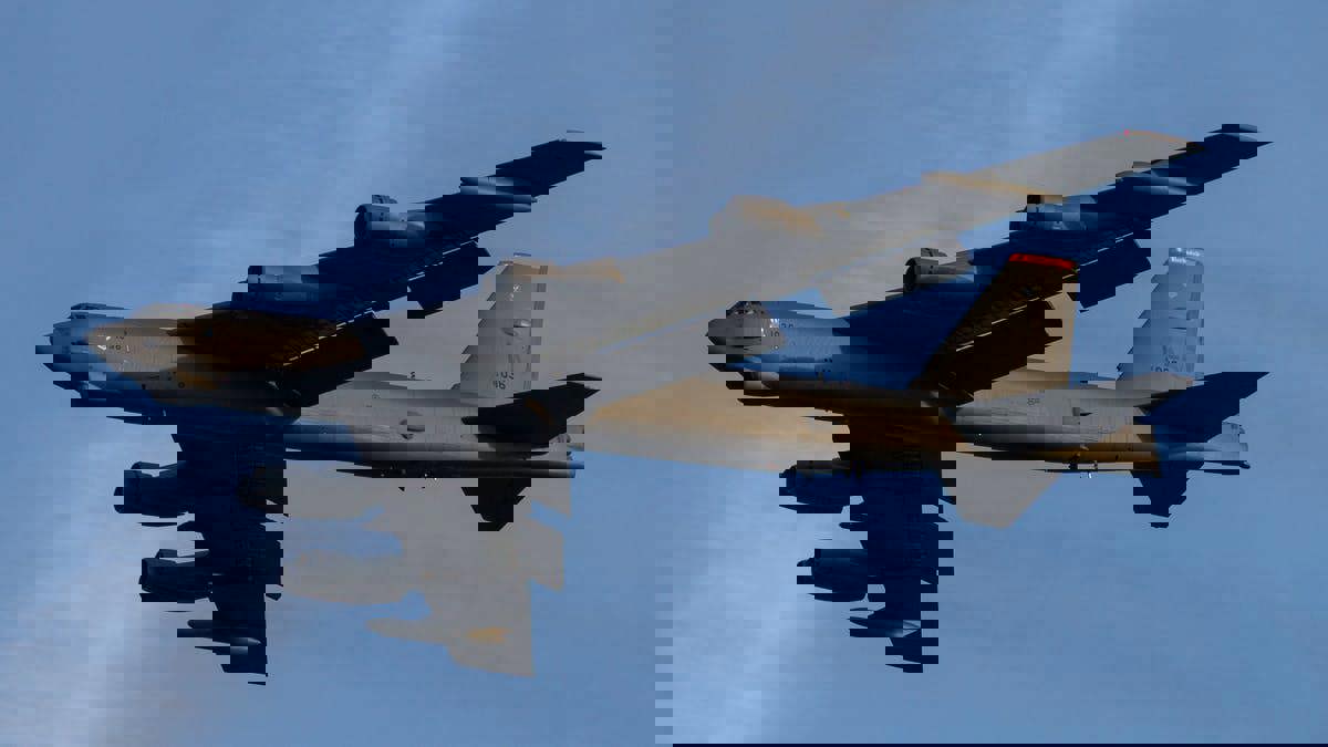 وول ستريت جورنال: أمريكا تستعرض قوتها أمام إيران بإرسال قاذفة قنابل B-52 للخليج