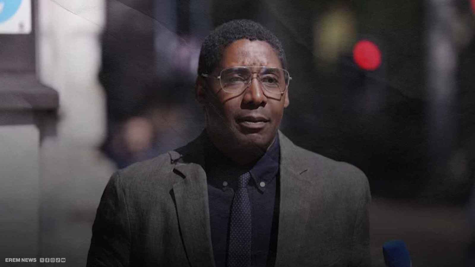 لوحات فنية تسجن خبيراً بريطانياً