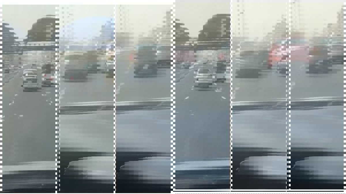 السعودية.. القبض على سائقين قادا مركبتيهما بـ"رعونة وتهور" في شارع عام 