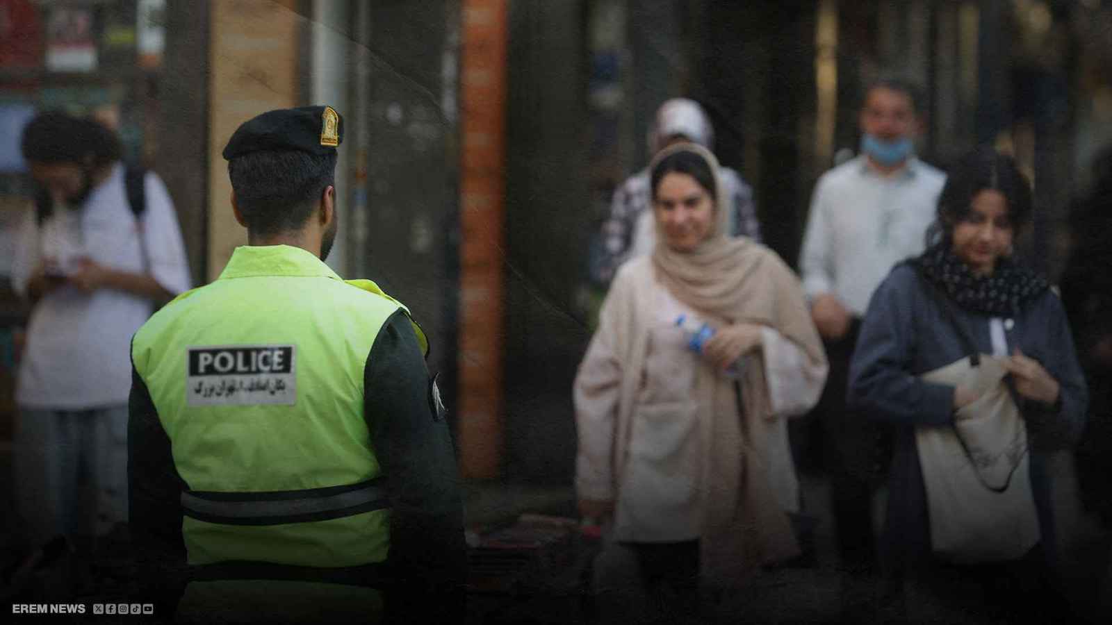 برلمان إيران يبحث "تسريع" فرض قانون متشدد للحجاب