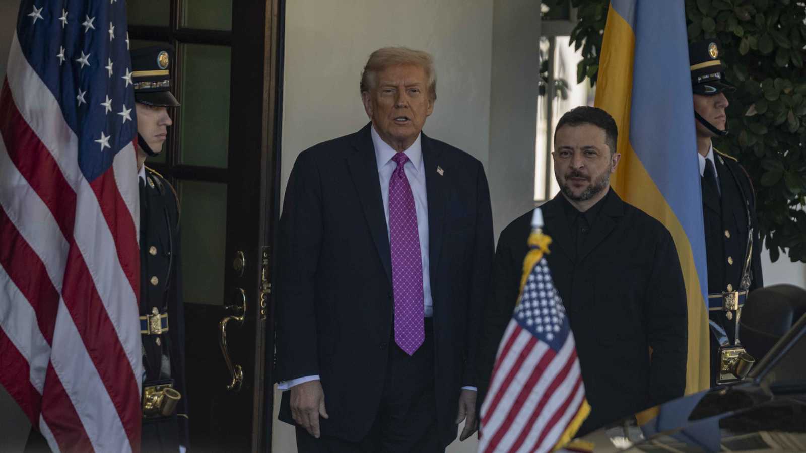 اجتماع "ساخن" بالبيت الأبيض.. ترامب يؤجل "توماهوك" ويعلق الآمال على المجر