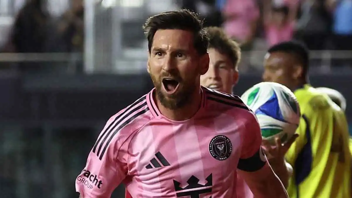 لأول مرة في مسيرته.. ميسي يقترب من المشاركة في بطولة جديدة