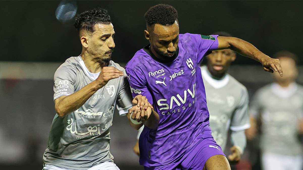 الهلال يكتسح الطائي ويتأهل لربع نهائي كأس خادم الحرمين الشريفين