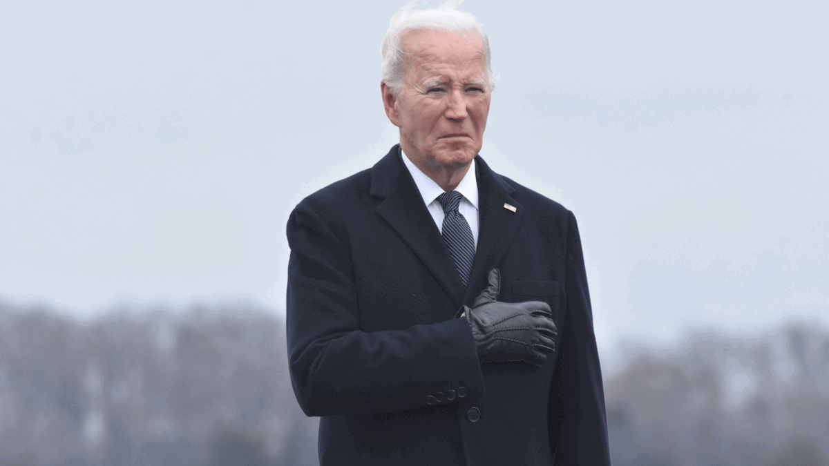 ماذا يقول أطباء الأعصاب عن نسيان بايدن المتكرر؟