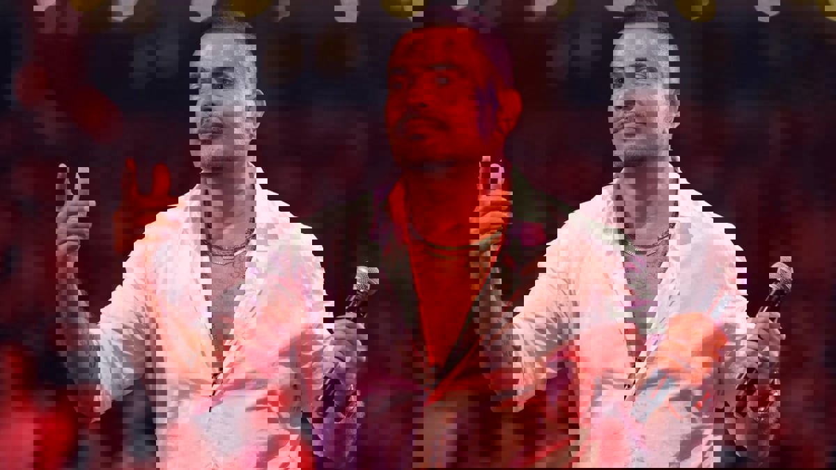 محامي "مصفوع" عمرو دياب يتنحى عن القضية (فيديو)