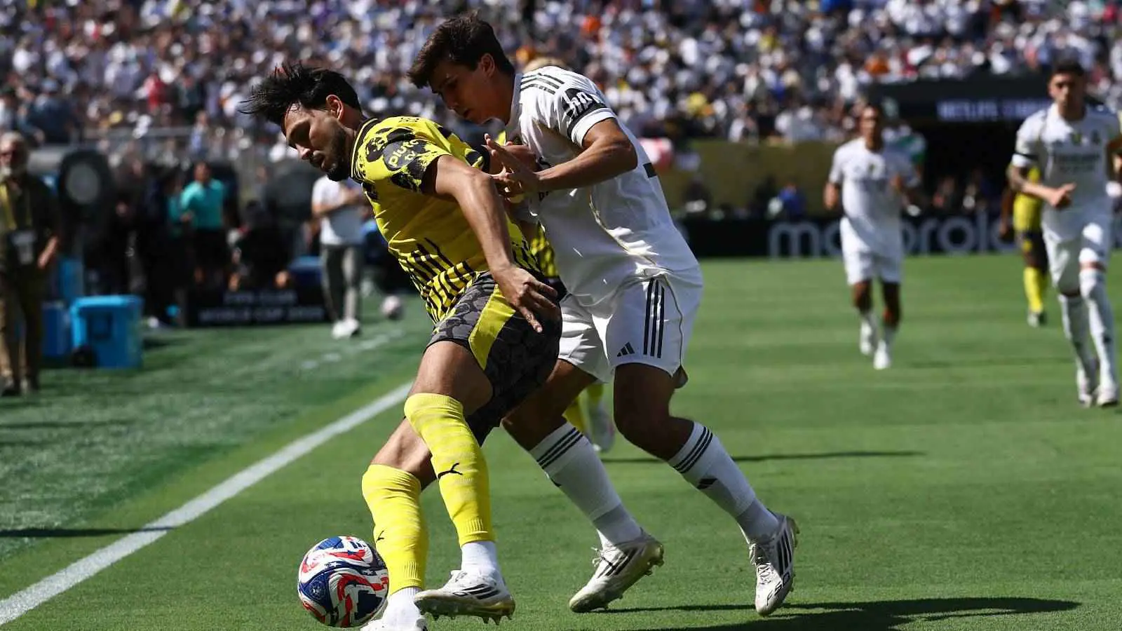 ملخص وأهداف ورجل مباراة ريال مدريد ضد بروسيا دورتموند في كأس العالم للأندية 2025