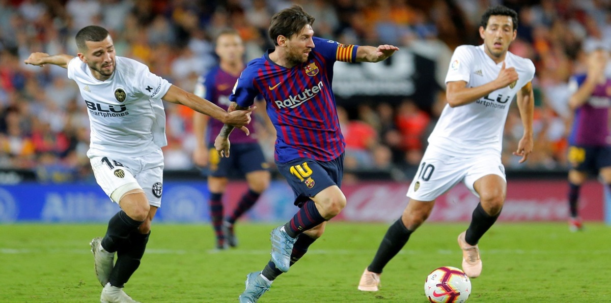 نادي برشلونة يكشف حقيقة أنباء تجديد عقد ليونيل ميسي