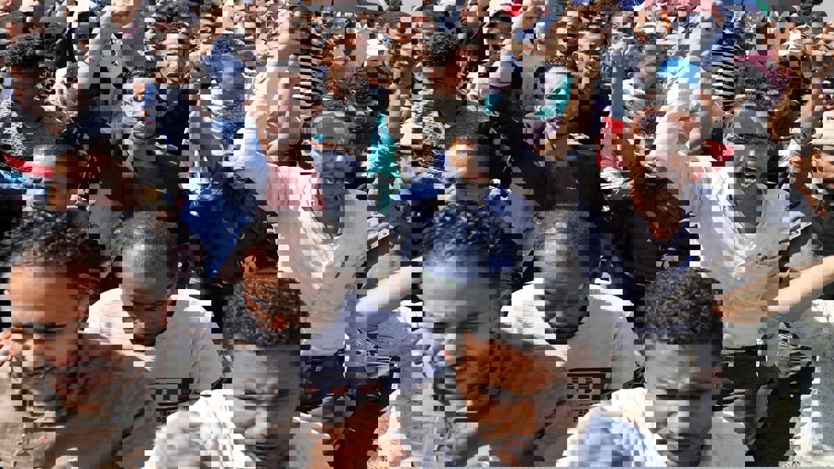 ميليشيات الحوثي تمنع المسيرات المطالبة بالقصاص من قتلة الشاب الأغبري