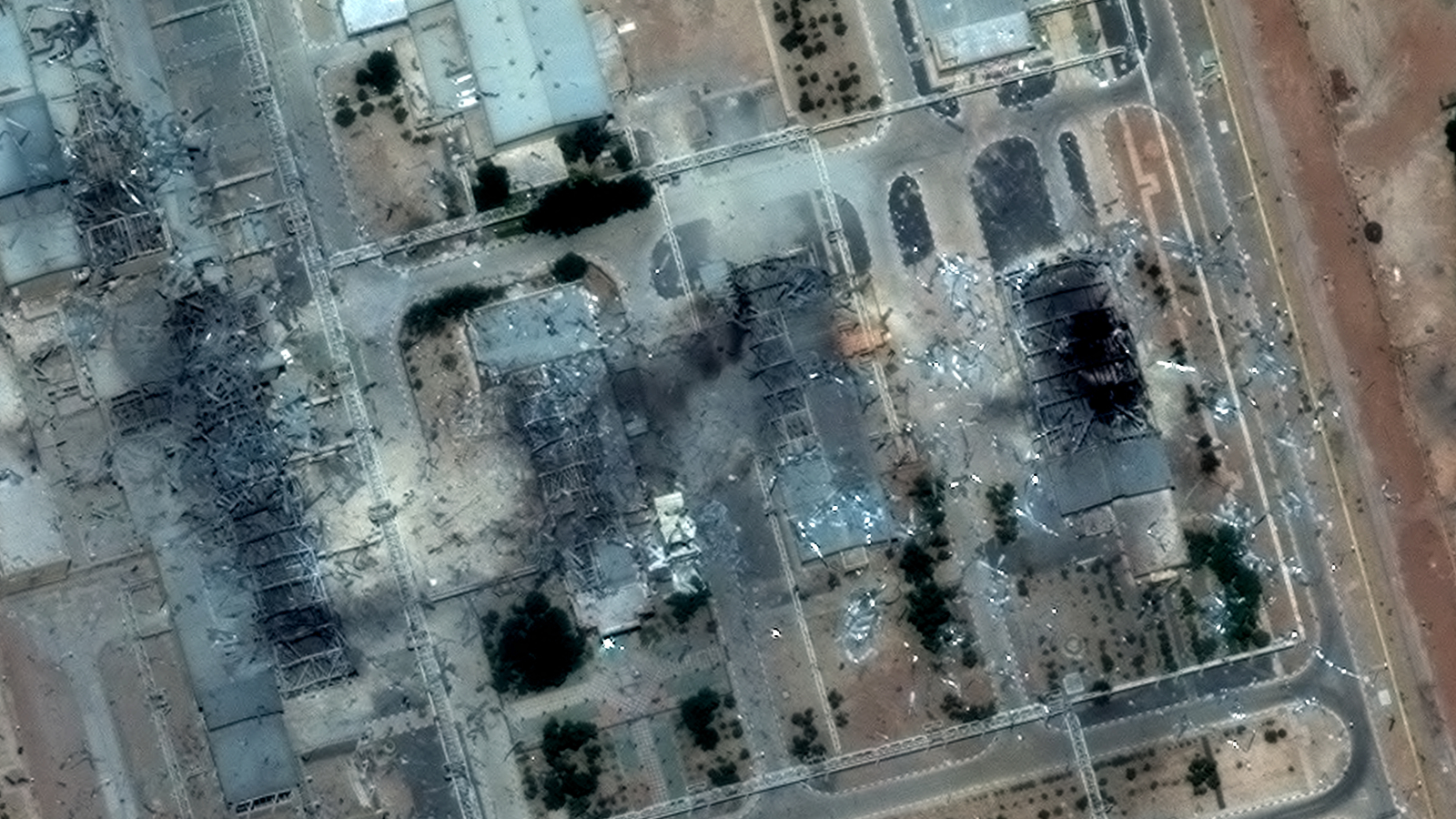 خبير دولي: تحركات مشبوهة في نفق نووي شمال أصفهان