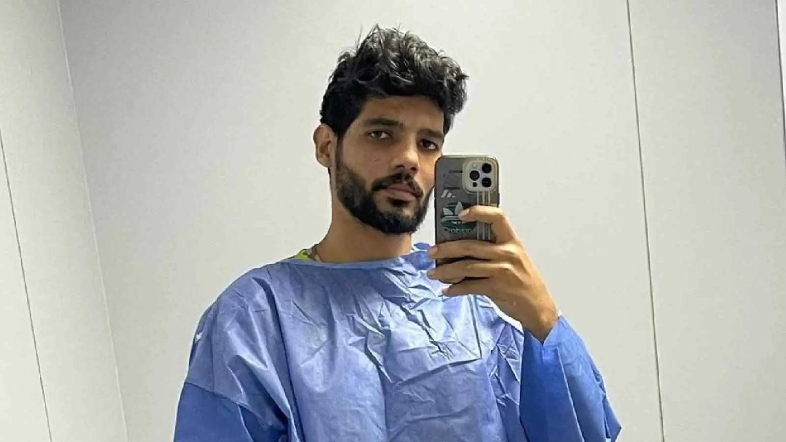 بكلمات مؤثرة.. مشاهير مصر ينعون لاعب الزمالك إبراهيم شيكا