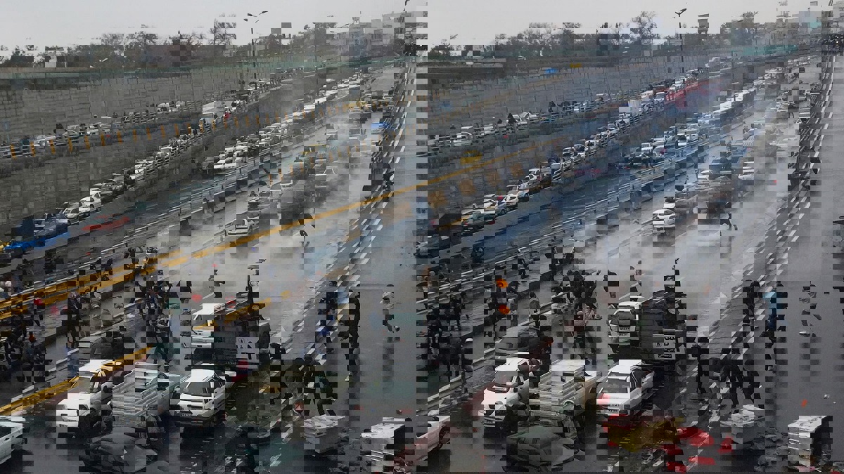 إيران: اعتقال 8 أشخاص على صلة بالمخابرات الأمريكية أثناء الاحتجاجات