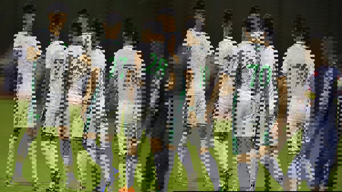 الموعد والقنوات الناقلة لمبارة الأهلي ضد القيصومة في "دوري يلو"