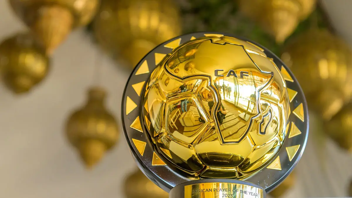 صلاح وأوسيمين وحكيمي.. من يتوج بلقب أفضل لاعب أفريقي لعام 2023؟