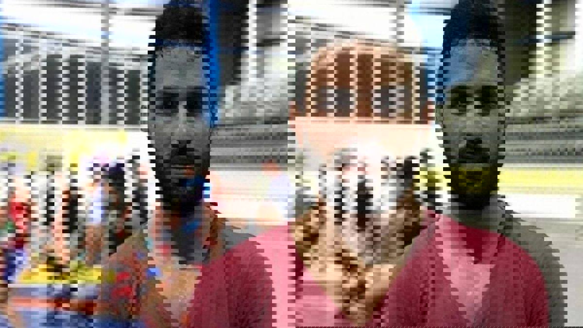 بعد أن أعدمته.. السلطات الإيرانية تدفن جثمان المصارع "نويد أفكاري" وسط إجراءات مشددة