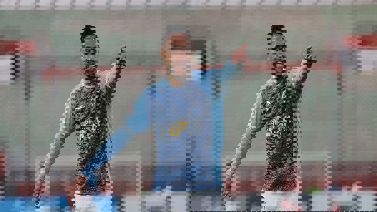 محامي الشيبي يهدد باللجوء لـ"فيفا" بعد إيقاف اللاعب (فيديو)