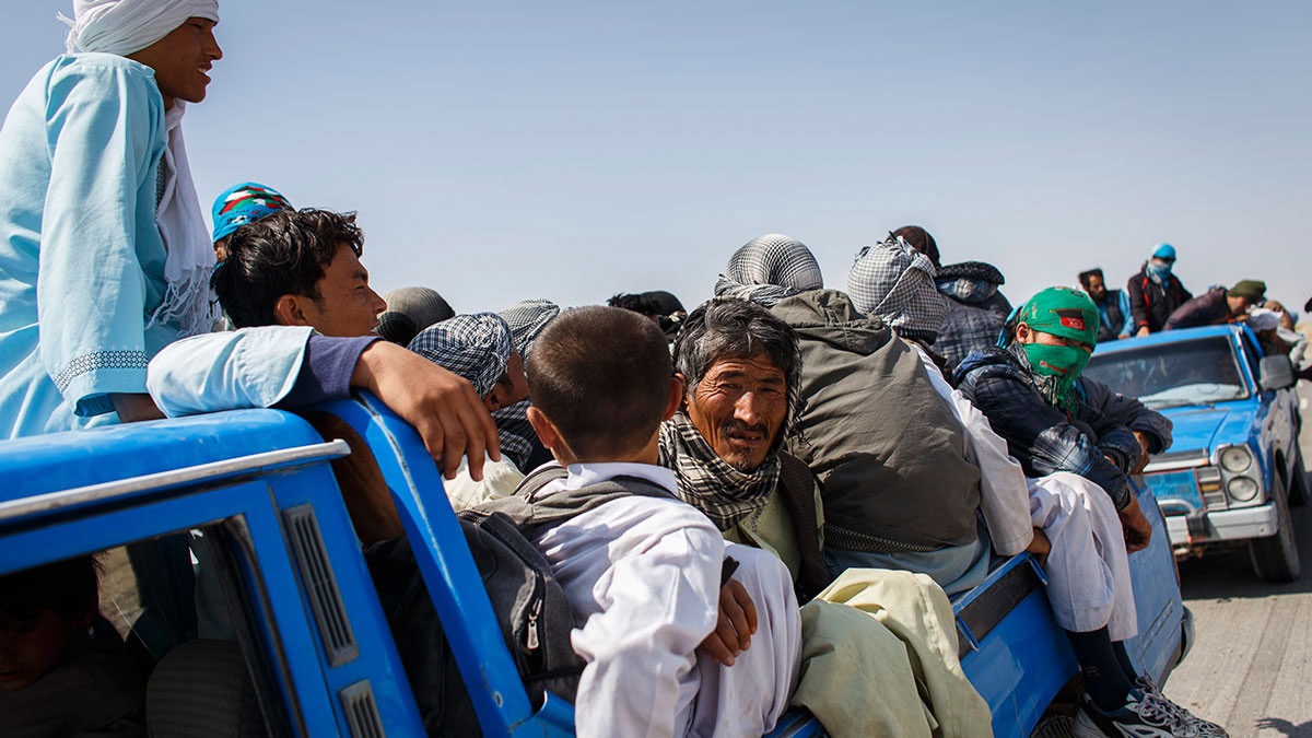 مع تردي حالتهم المعيشية بسبب العقوبات.. الأفغان يفرون من إيران إلى أوروبا